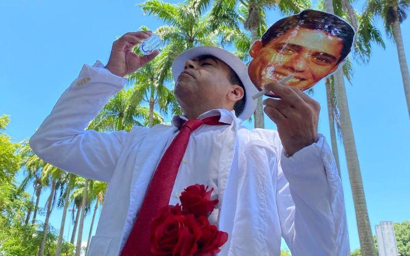 A Banda toca clássicos de Chico Buarque nos Arcos da Lapa
