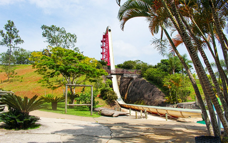 Resort em Barra do Piraí tem o maior toboágua do mundo