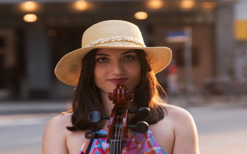 Aleska Chediak no Centro da Música Carioca