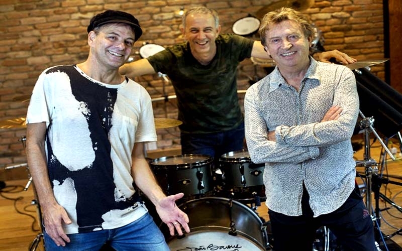 Andy Summers, João Barone e Rodrigo Santos no Vivo Rio