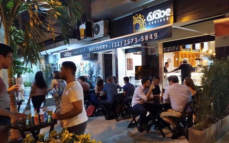 Árabe Carioca: ótimo para comer ou curtir a happy hour na Tijuca