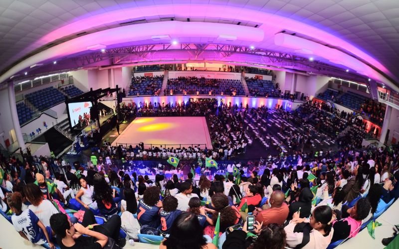 Niterói inaugura Arena Esportiva de última geração