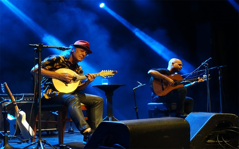 Marcel Powell e Armandinho no Blue Note em homenagem a Baden Powell