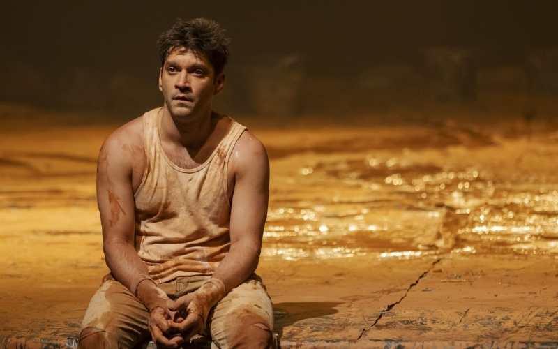 A premiada peça “Tom na Fazenda” faz curtíssima temporada no Teatro Nova Iguaçu Petrobras