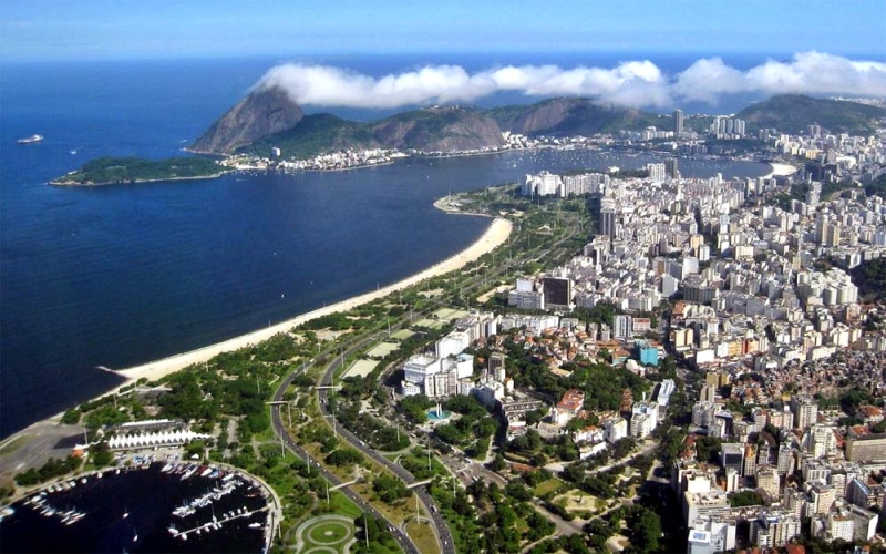 Dia Mundial dos Oceanos tem mutirão de limpeza da Praia do Flamengo