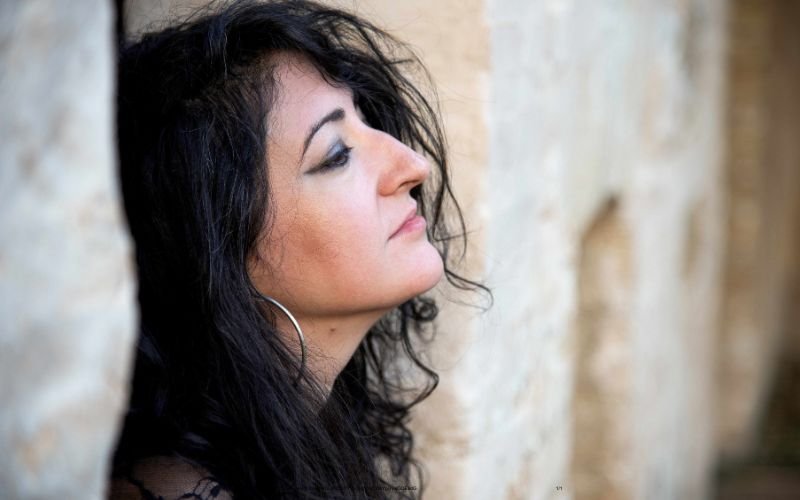Azahara Palomeque participa de encontro literário gratuito no Instituto Cervantes do Rio
