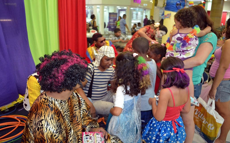 Bailinho de carnaval do Santa Cruz Shopping