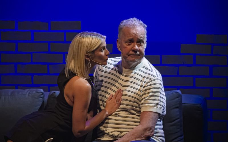 Baixa Sociedade estreia no Teatro Clara Nunes com Luiz Fernando Guimarães