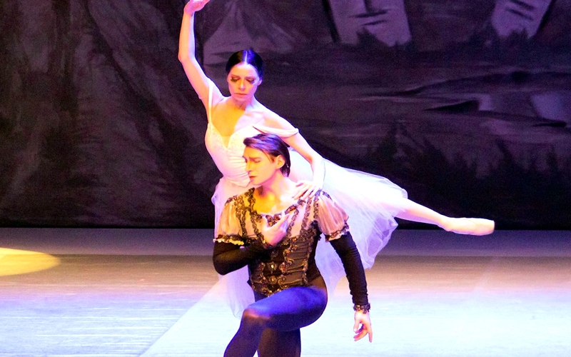 Balé Giselle no Teatro Municipal