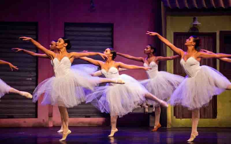 Ballet Manguinhos apresenta espetáculo 