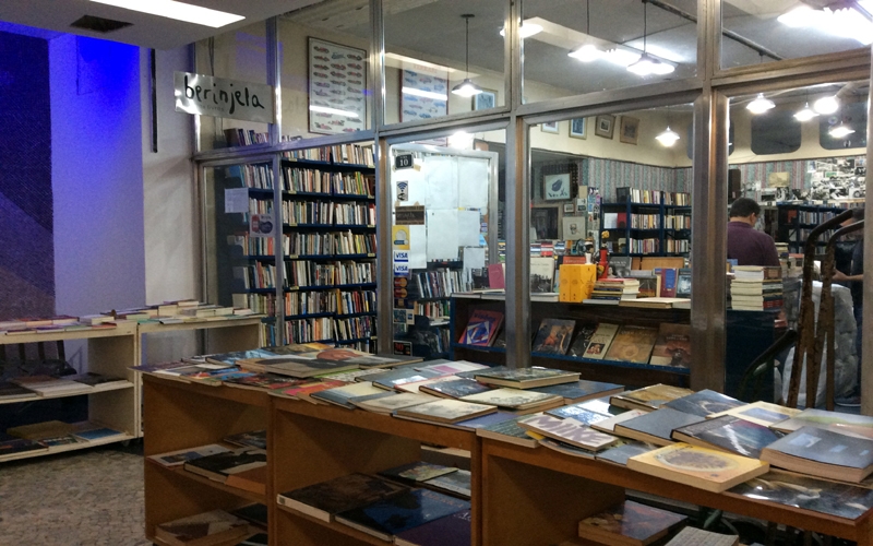 Livraria Berinjela: relíquia carioca na Av. Rio Branco