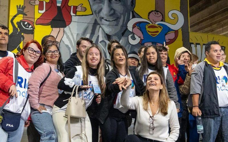 Bienal do Livro Rio 2025 atraiu 740 mil pessoas e vendeu 6,8 milhões de livros