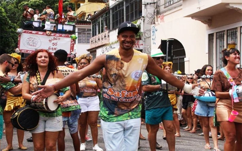 Bloco Só Caminha abre o carnaval de rua oficial do Rio