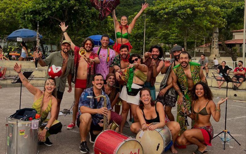Bloco Viva la Vida na Praça da Harmonia