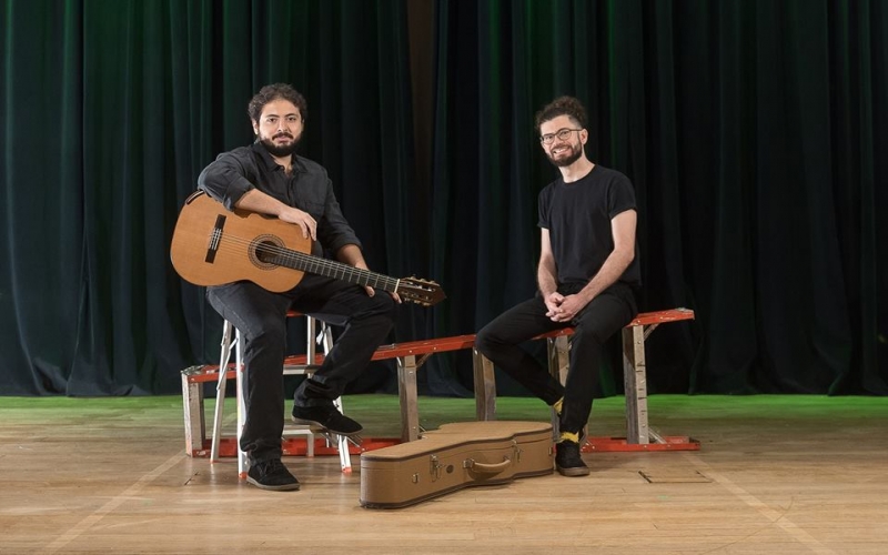 Miguel Rabello e Breno Ruiz na Casa do Choro