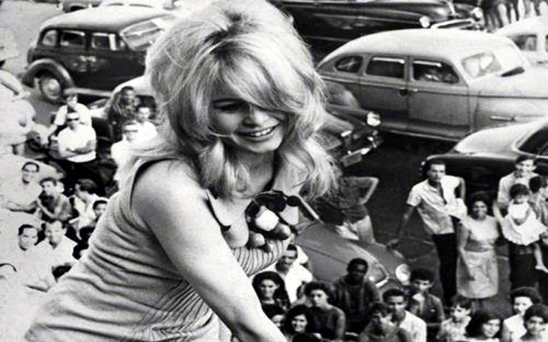 Brigitte Bardot gravou Maria Ninguém em português em visita ao Rio em 1964