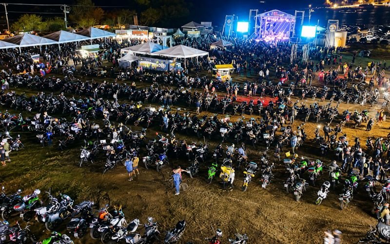 Búzios Biker Fest reúne motociclistas com quatro dias de rock e atrações
