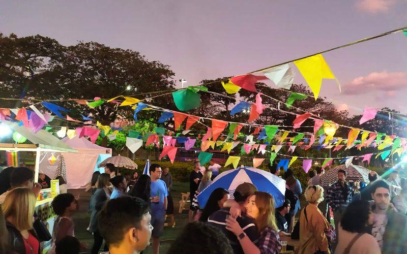 Feira Carioquíssima na Roça na Praça Paris