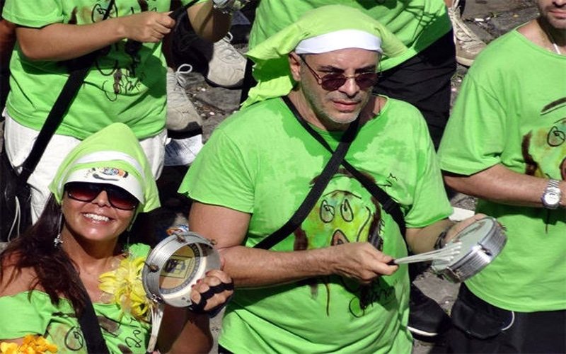Casarão do Firmino entra no clima do Carnaval com Sombrinha e Carmelitas
