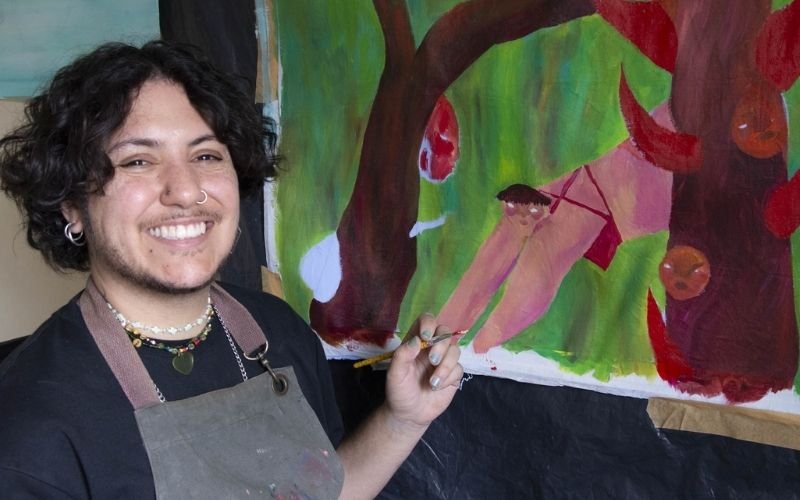 Fabulações transviadas - Exposição de pinturas e cerâmicas de Caru Brandi