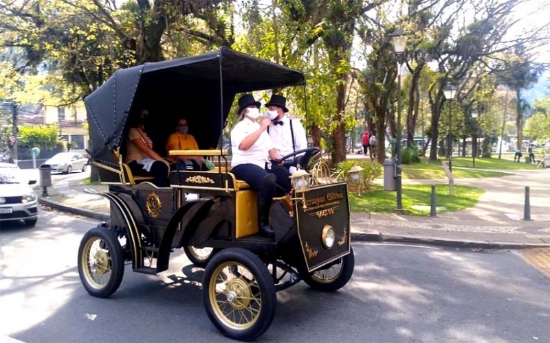 Passeio em charretes elétricas, a boa nova na cidade Serrana de Petrópolis