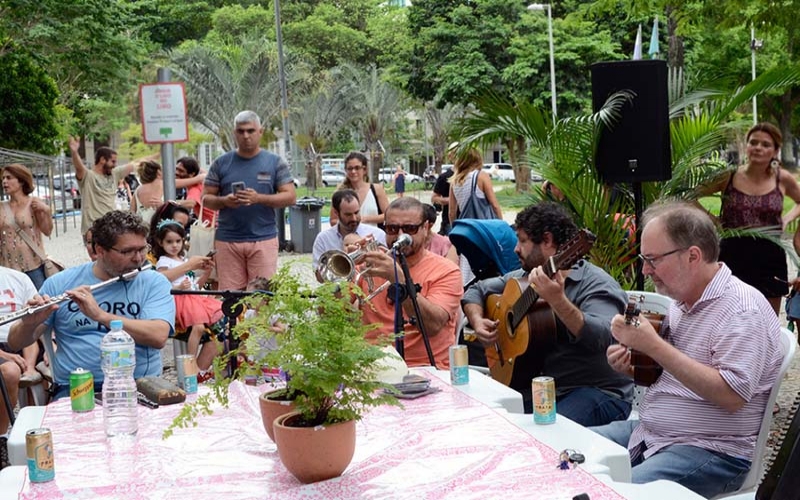 Choro na Rua na Feira da Lavradio