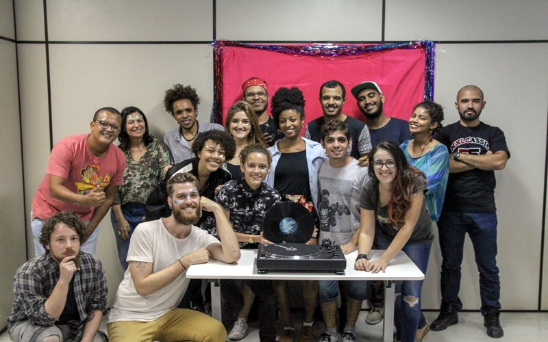 Clube do Vinil da UFF: Música Pop e Videoclipes