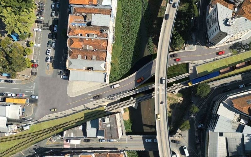 Novo complexo viário muda a circulação em Barra do Piraí