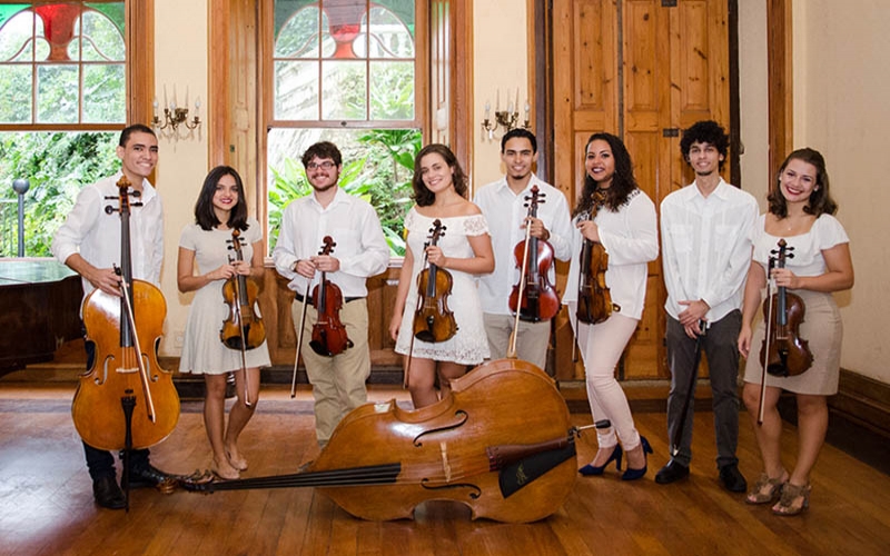 Música Clássica dos Santos Anjos - Camerata da Esquina