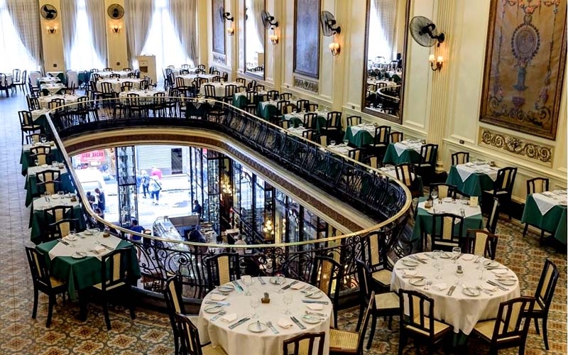 Restaurante Cristóvão da Confeitaria Colombo: luxo e elegância no Centro