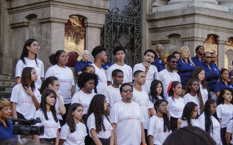 Natal de Luz leva concerto gratuito ao Boulevard do Theatro Municipal