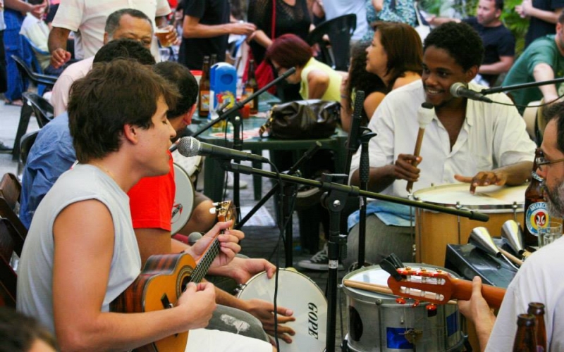 Roda de samba do Bloco Xupa Mas Não Baba