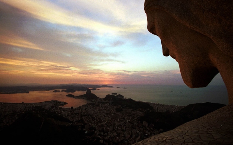 Natal de Luz ilumina monumentos e espaços públicos do Rio de Janeiro