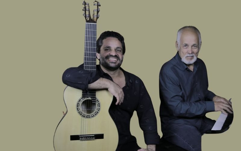 Cristóvão Bastos e Rogério Caetano lançam álbum ao vivo no Espaço BNDES