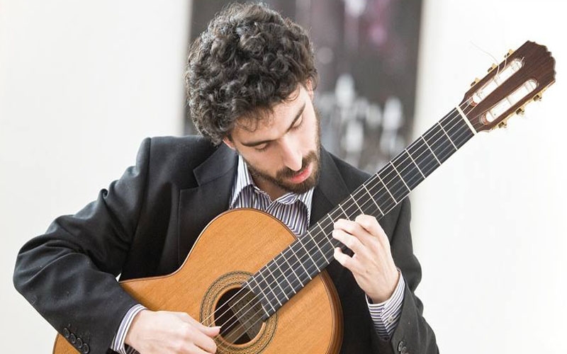 Danilo Cabaluz no Centro de Referência da Música Carioca