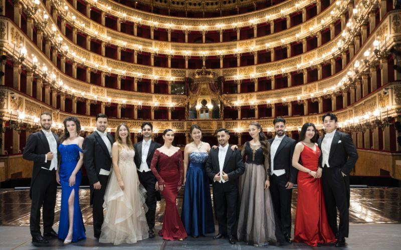 Le Voci Del San Carlo Di Napoli, referência mundial em ópera, se apresenta no Theatro Municipal do Rio