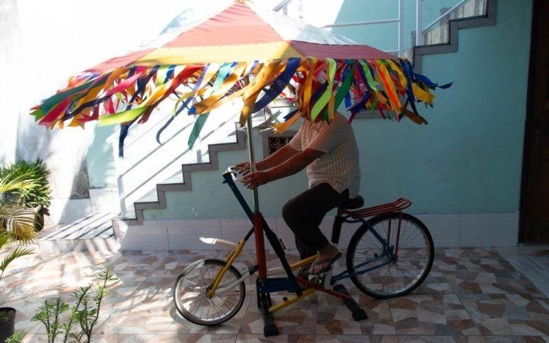 O universo lúdico e inventivo de Deneir Martins, nova mostra no Centro Nacional de Folclore e Cultura Popular