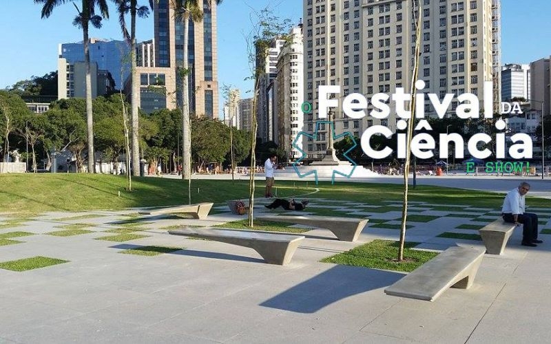 Teresa Cristina, Jards Macalé e a Bateria da Mangueira encerram Festival da Ciência na Praça Mauá