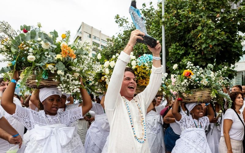 Com reconhecimento oficial, Dia de Iemanjá tem extensa atividade no Arpoador