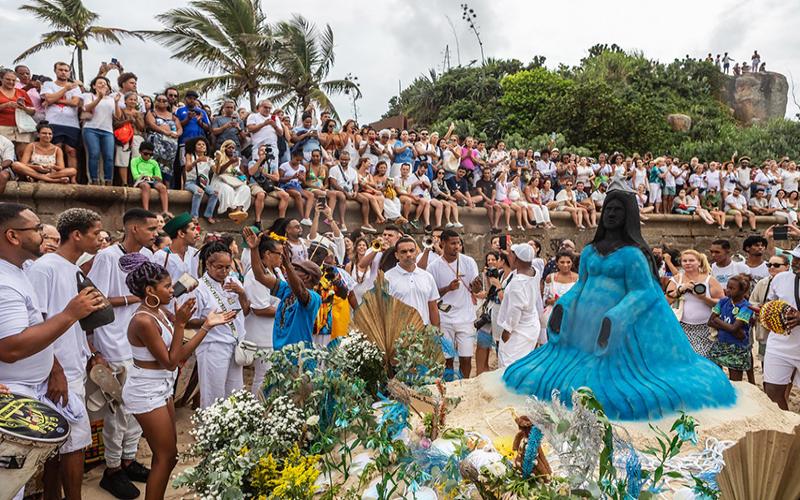 Dia de Iemanjá no Arpoador: uma festa de fé e cultura, com mais de 20 atrações, confira