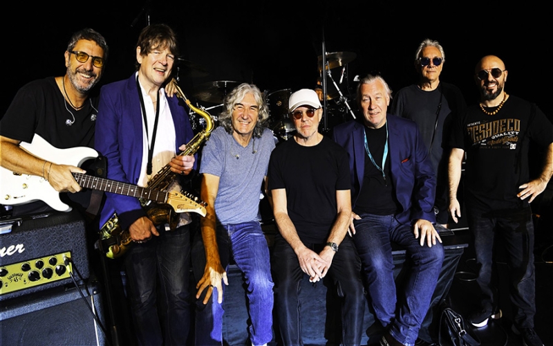 Dire Straits Legacy volta ao país com a For You South America Tour 2024