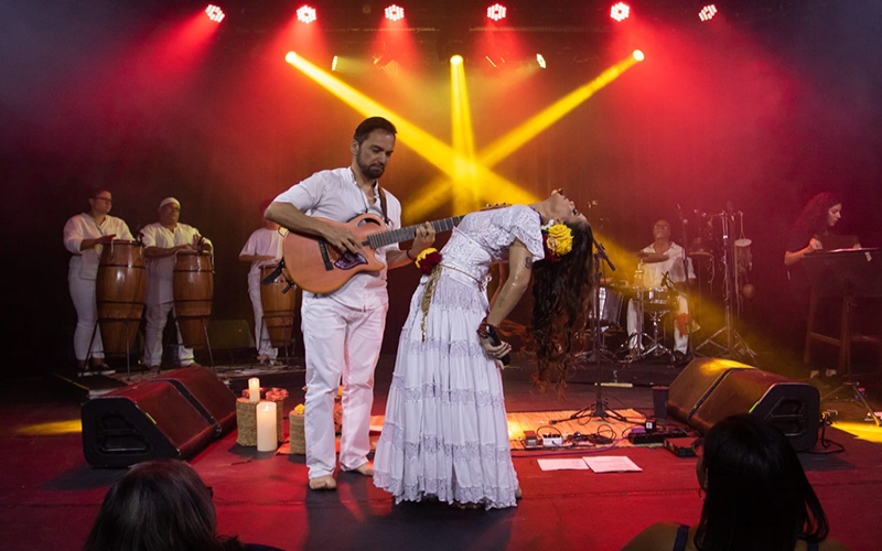 Duo Rosa Amarela no Teatro Rival