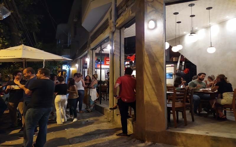 El Peruano - Sangucheria & Bar faz sucesso em Botafogo com sanduíches e drinks típicos