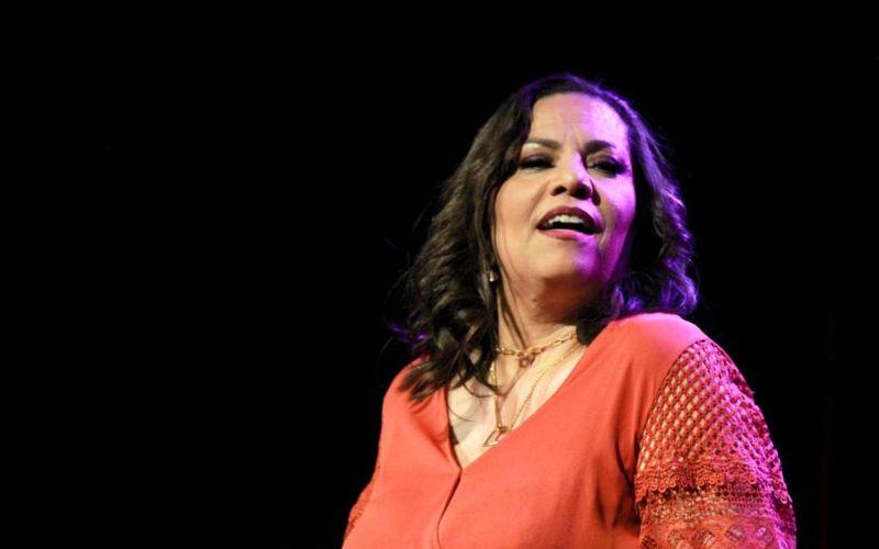 Eliane Faria comemora 30 anos de carreira com Tia Surica, Áurea Martins e Jane Duboc