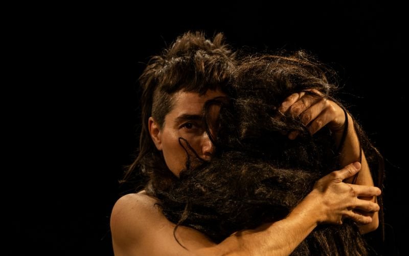 Espetáculo de dança 'Equina' estreia na Tijuca e reflete sobre a relação entre humanos e cavalos
