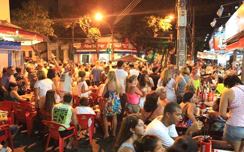 Roda do Eu Sou Eu, Jacaré é Bicho D´Água em Vila Isabel