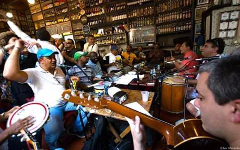 Exaltação ao Samba Enredo no Armazém do Senado