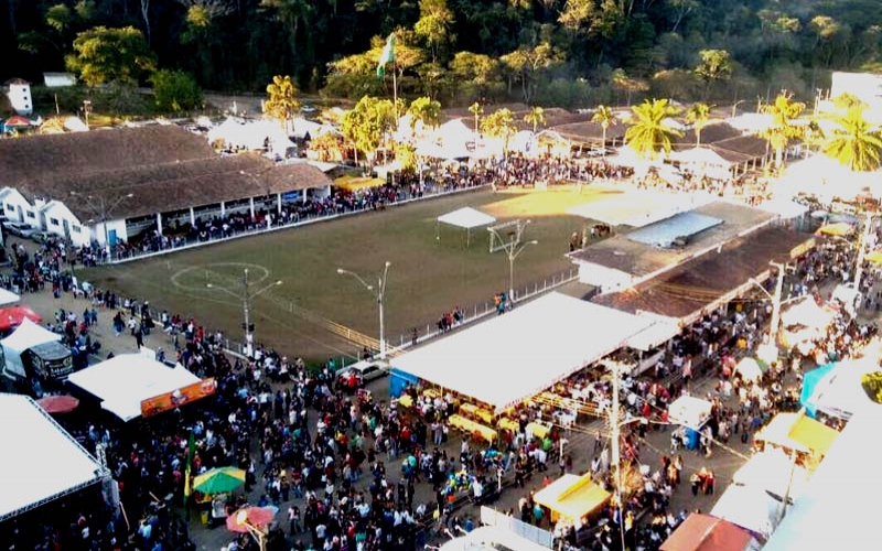 Expo Cordeiro comemora 100 anos com shows, gastronomia, parque de diversões e rodeios