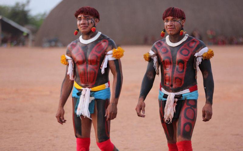 Exposição Rio Acima - Uma Jornada Pelo Xingu no SESC Niterói