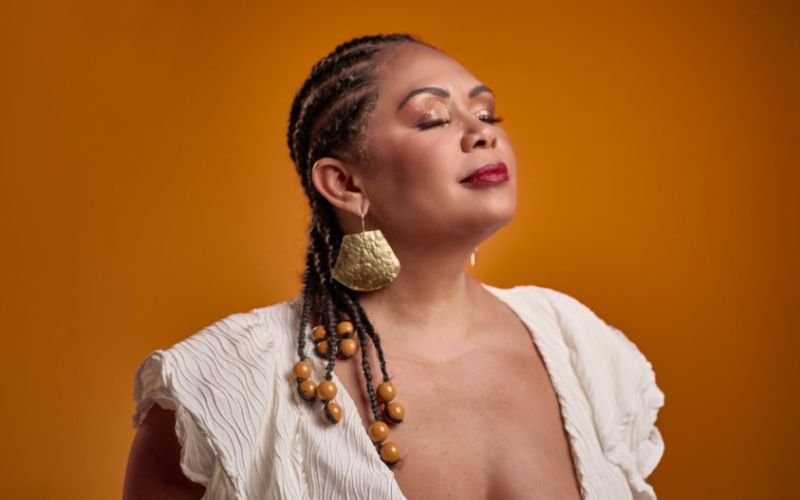 Fabíola Machado lança o álbum “Caminho” em shows em Niterói e na Tijuca